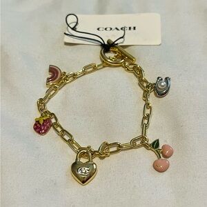 Coach bracelet🍒 🍓